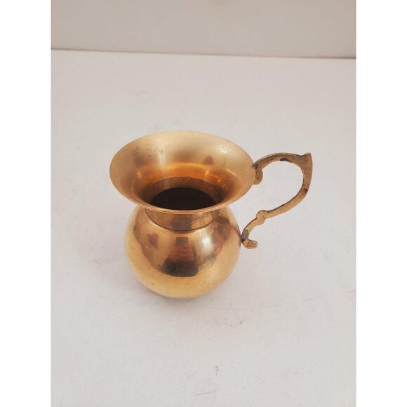 vintage brass vase - vintage brass vase - brass vase with handle - vintage brass - Picture 3 of 10